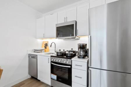 Apartment Huge 2br 3ba Ocean Front By Cozysuites *
