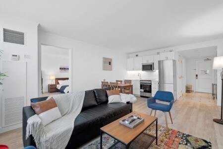 Huge 2br 3ba Ocean Front By Cozysuites Apartment